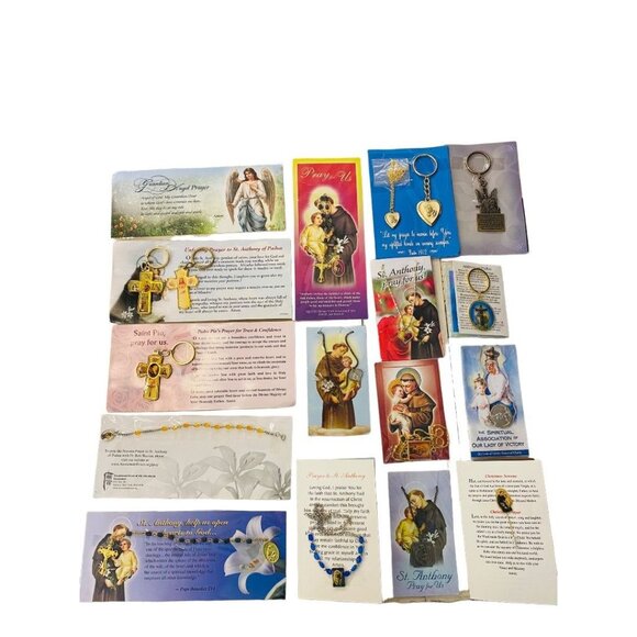 Lot of 16 Assorted Catholic Christian Prayers Cards Jewelry Saints Key Chain Cro - Picture 3 of 8